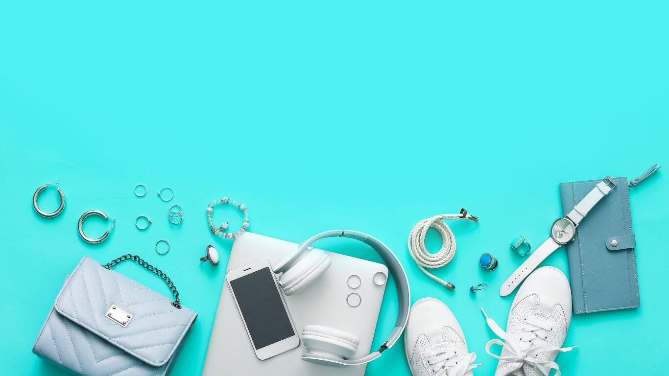 Phone & Accessories